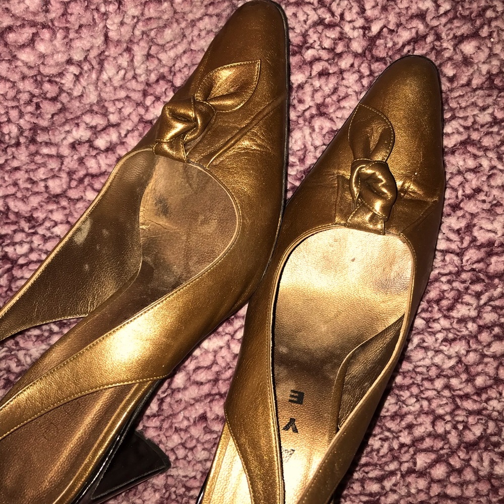 Graye heels - Picture 7 of 16